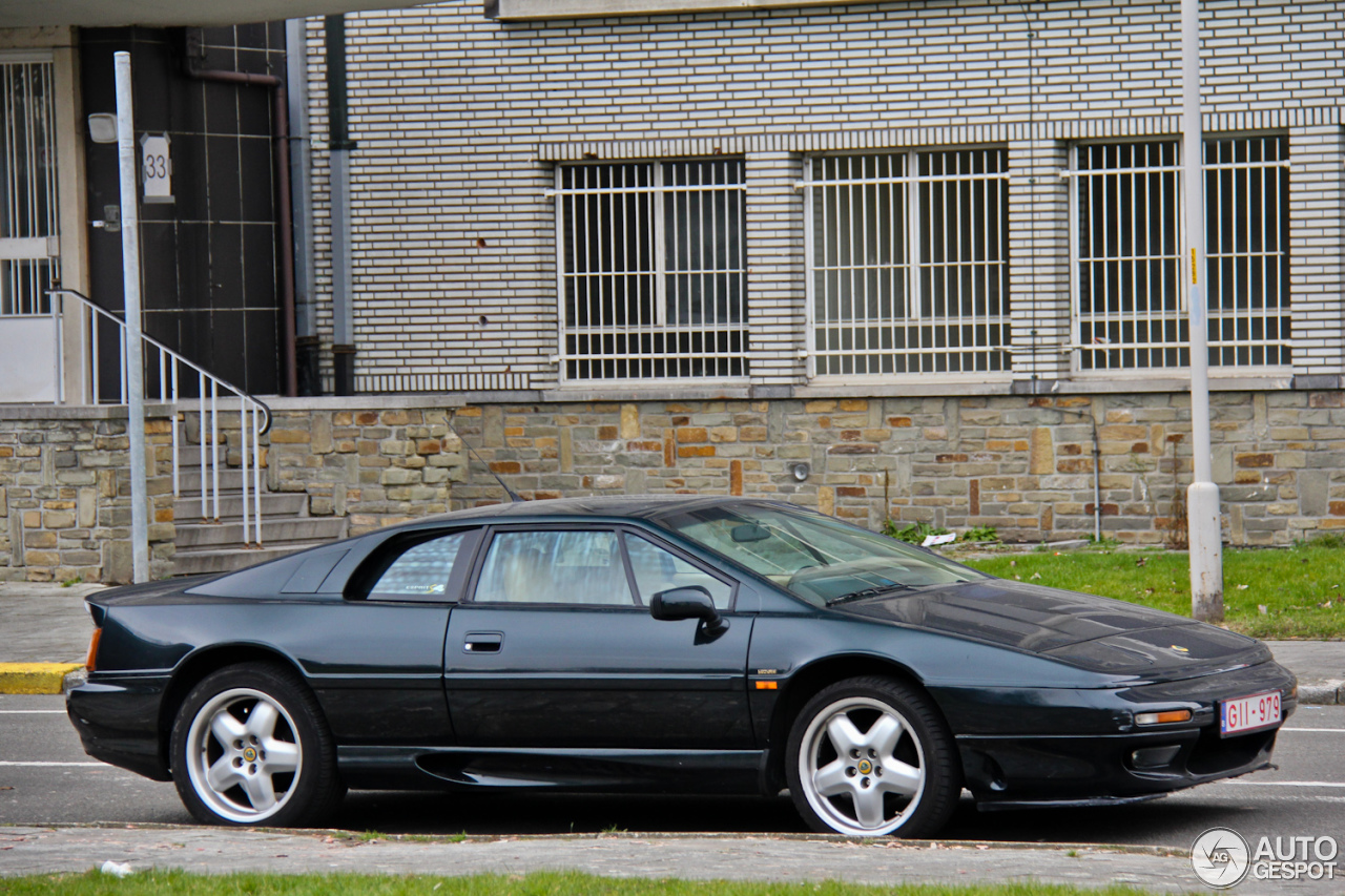 Lotus Esprit S4
