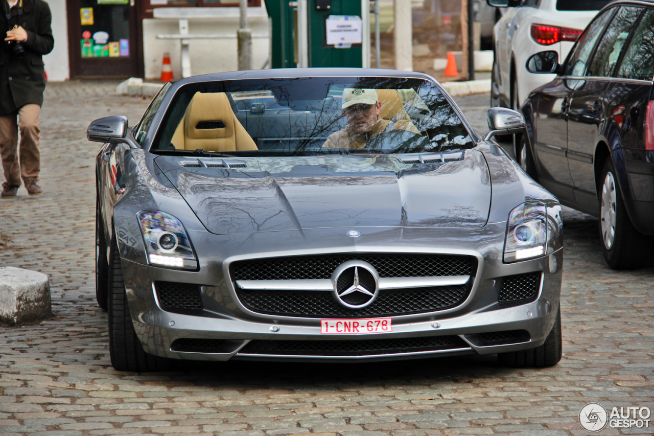 Mercedes-Benz SLS AMG Roadster