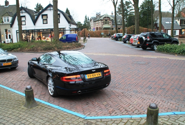 Aston Martin DB9