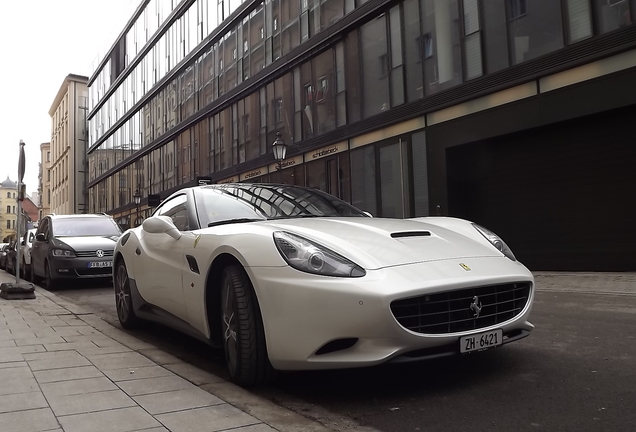 Ferrari California