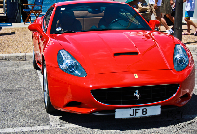 Ferrari California