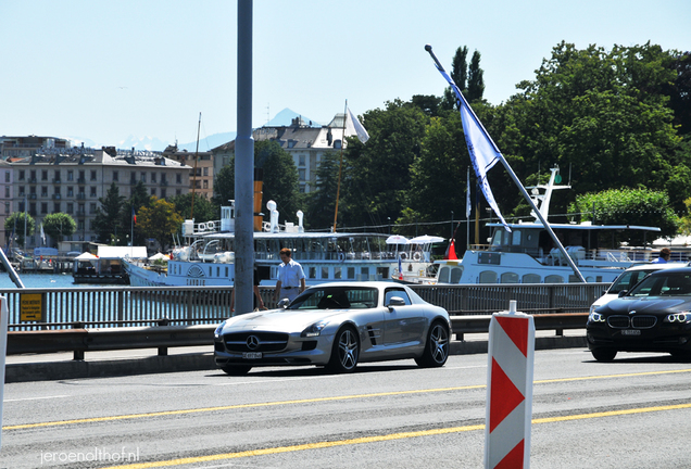 Mercedes-Benz SLS AMG