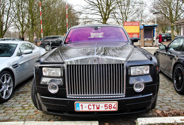 Rolls-Royce Phantom Black