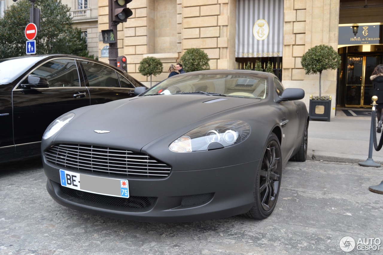 Aston Martin DB9