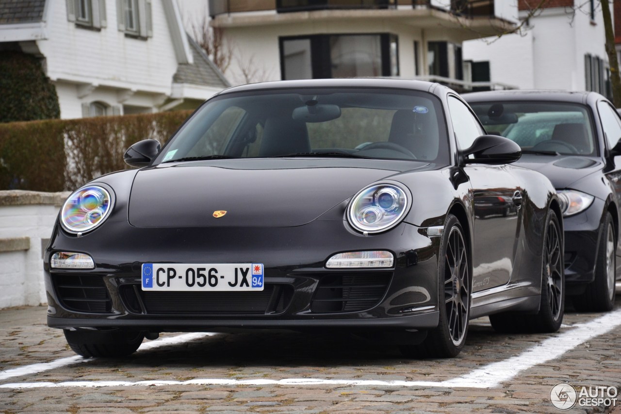 Porsche 997 Carrera GTS