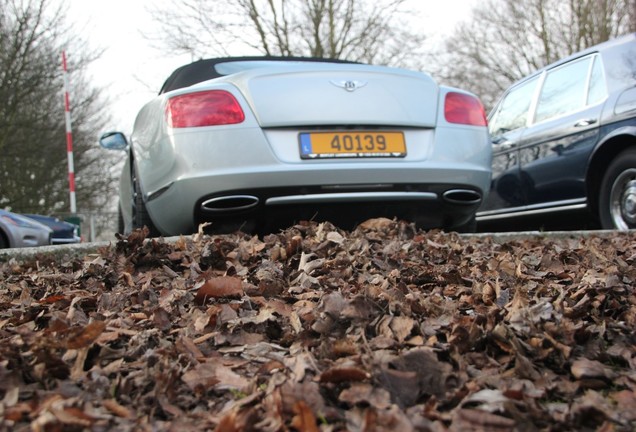 Bentley Continental GTC 2012