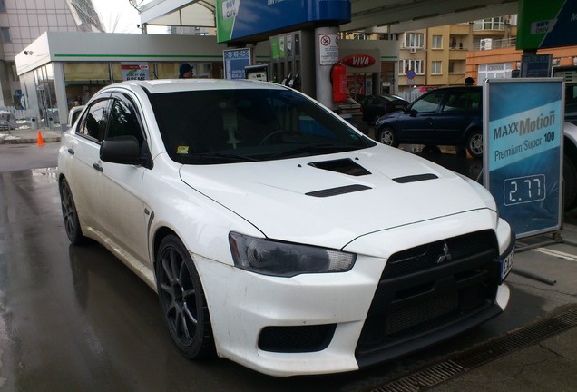 Mitsubishi Lancer Evolution X