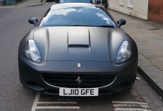 Ferrari California