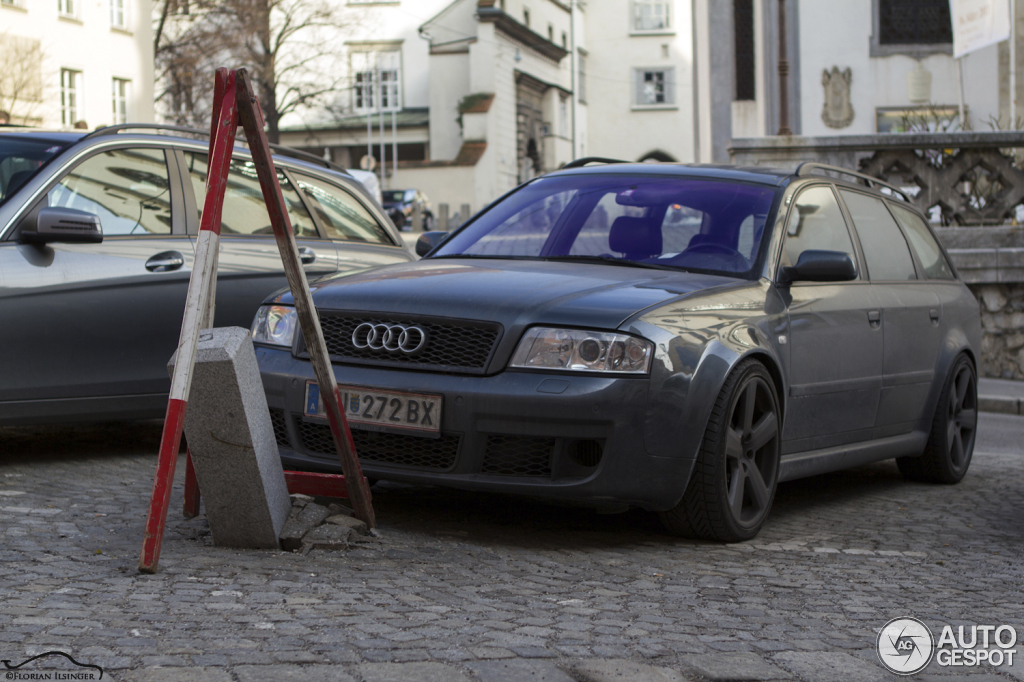 Audi RS6 Plus Avant C5