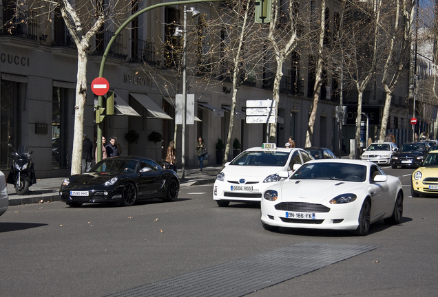 Aston Martin DB9