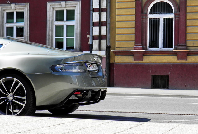 Aston Martin DBS