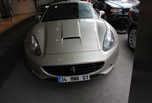 Ferrari California