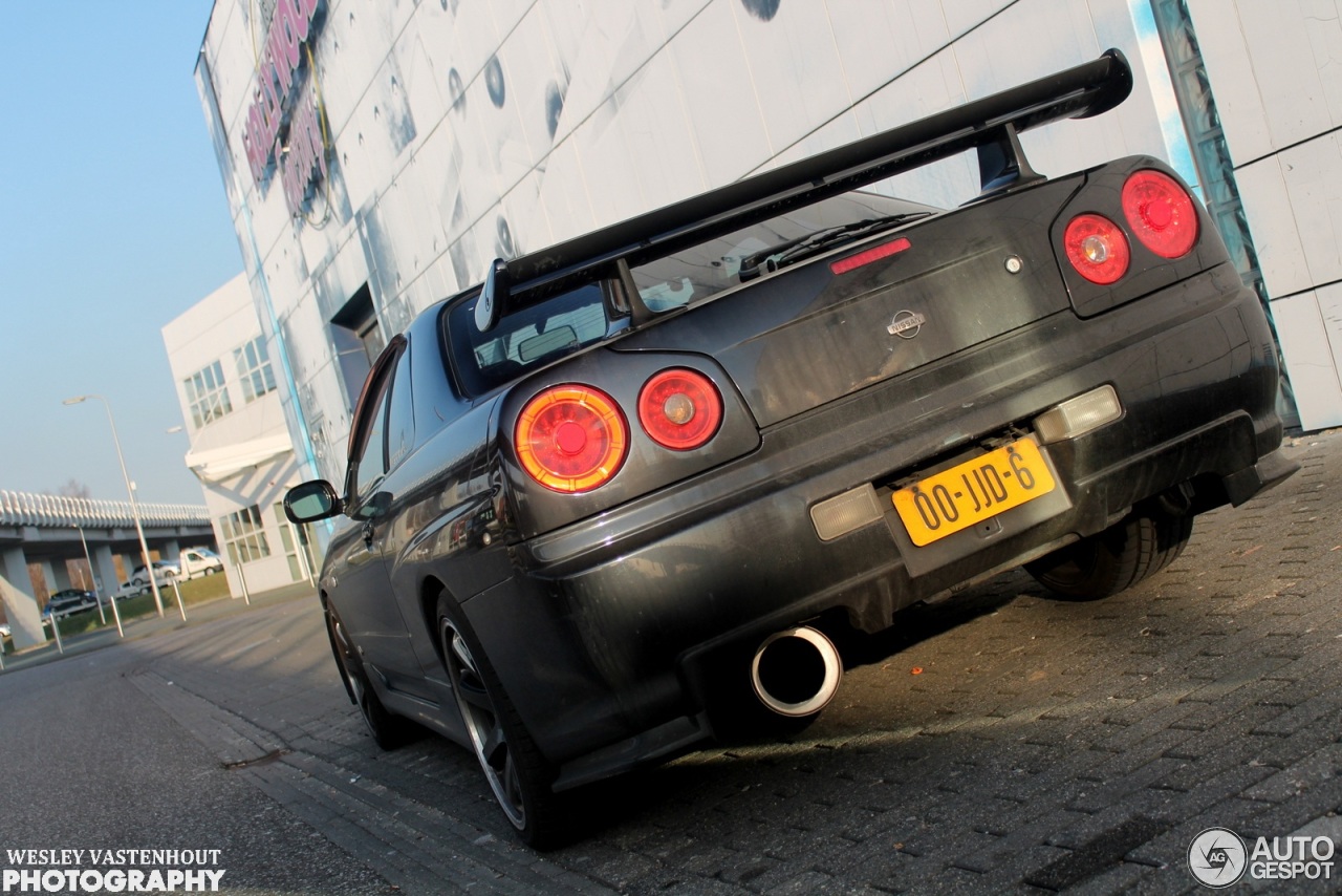 Nissan Skyline R34