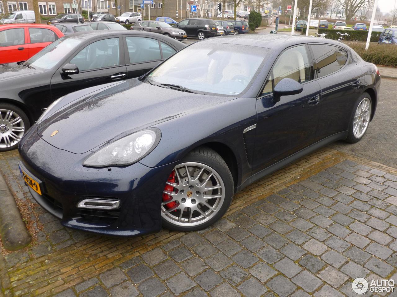 Porsche 970 Panamera GTS MkI