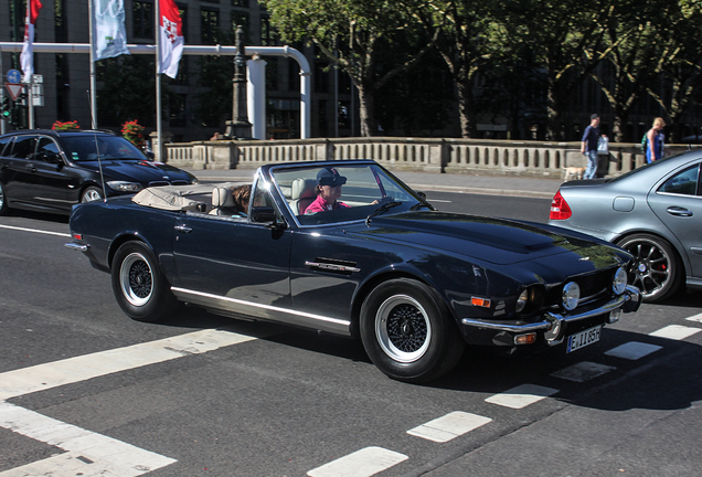 Aston Martin V8 Volante 1978-1990