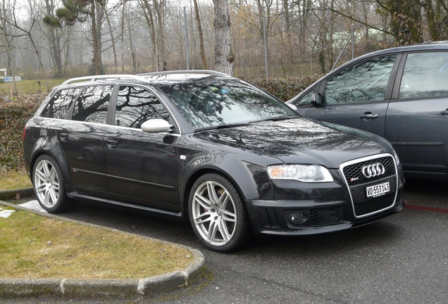 Audi RS4 Avant B7