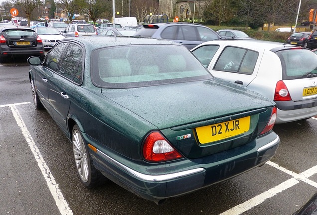 Jaguar XJR