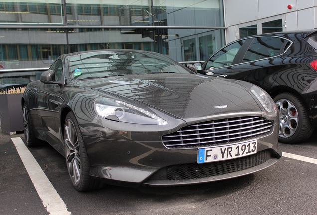 Aston Martin DB9 2013