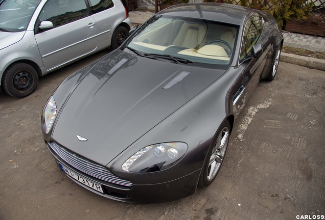 Aston Martin V8 Vantage