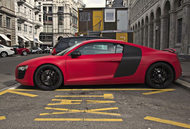 Audi R8