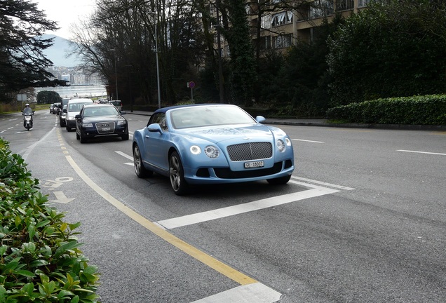 Bentley Continental GTC 2012