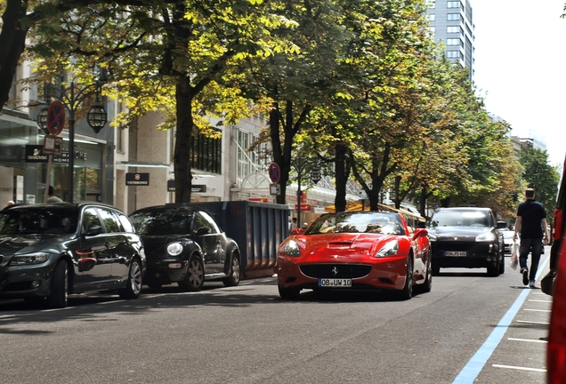 Ferrari California