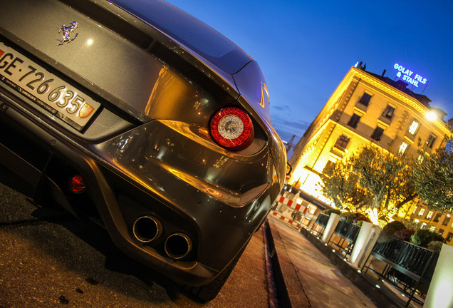 Ferrari FF