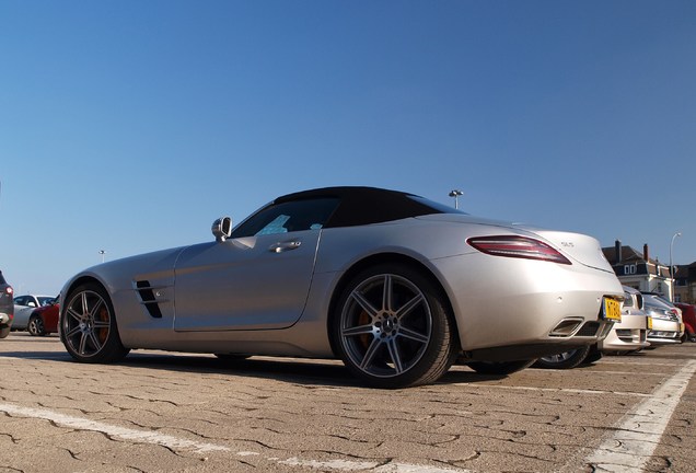 Mercedes-Benz SLS AMG Roadster