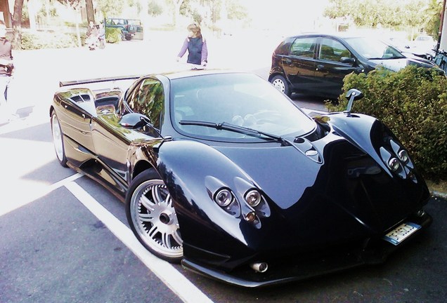 Pagani Zonda C12-F