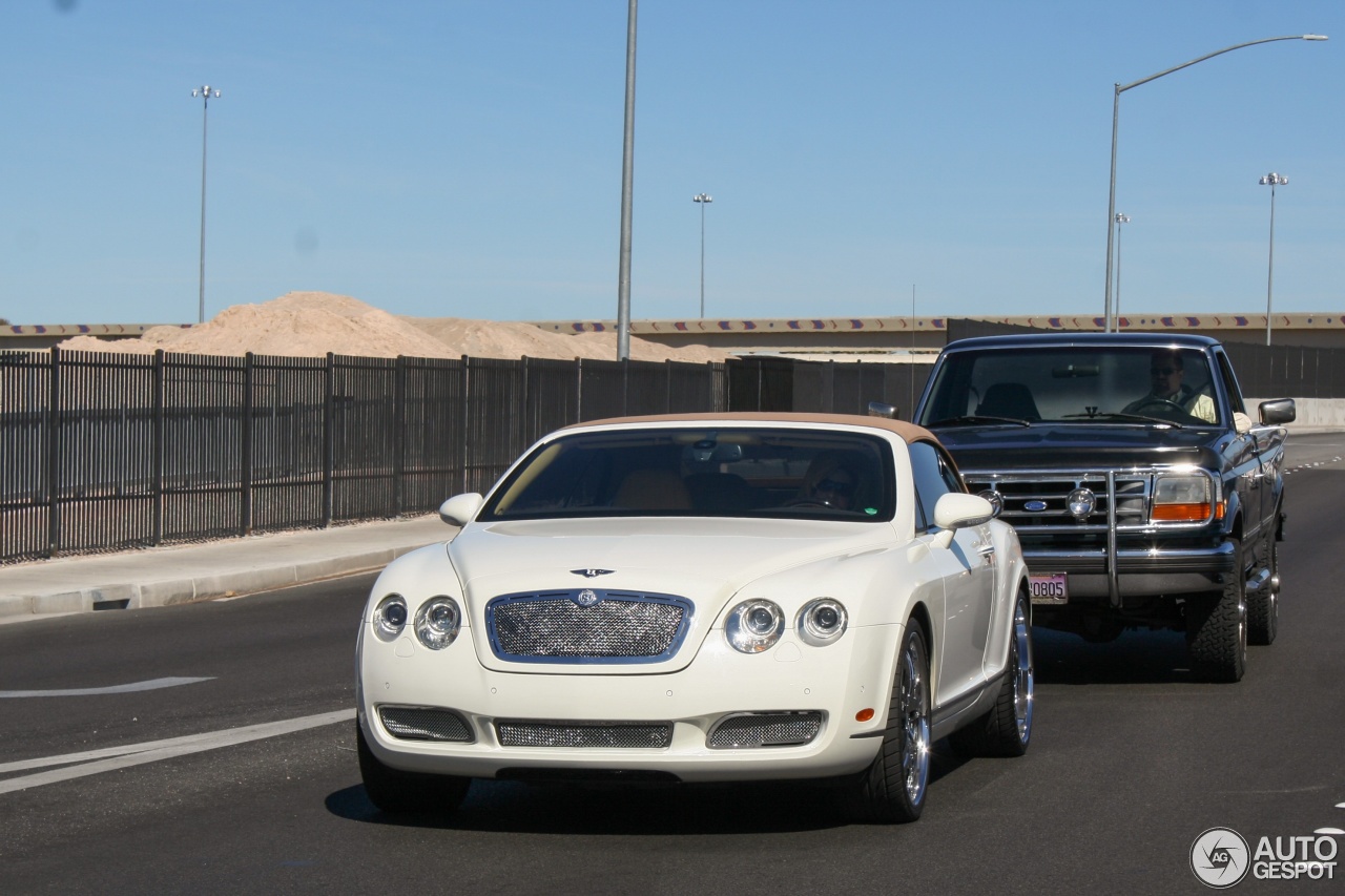 Bentley Continental GTC