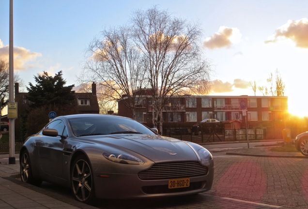 Aston Martin V8 Vantage