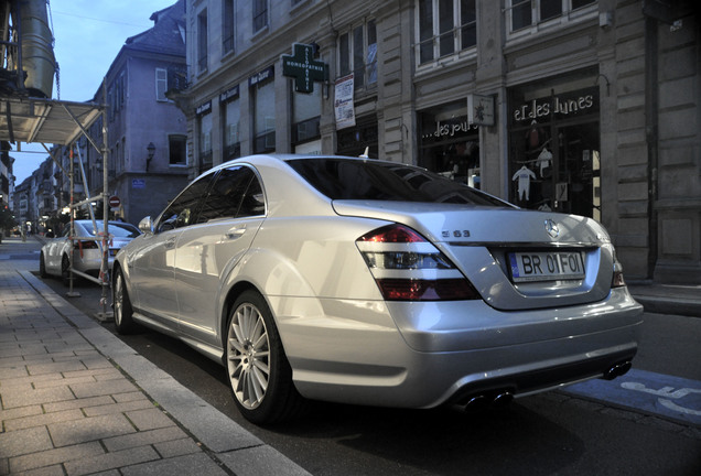 Mercedes-Benz S 63 AMG W221