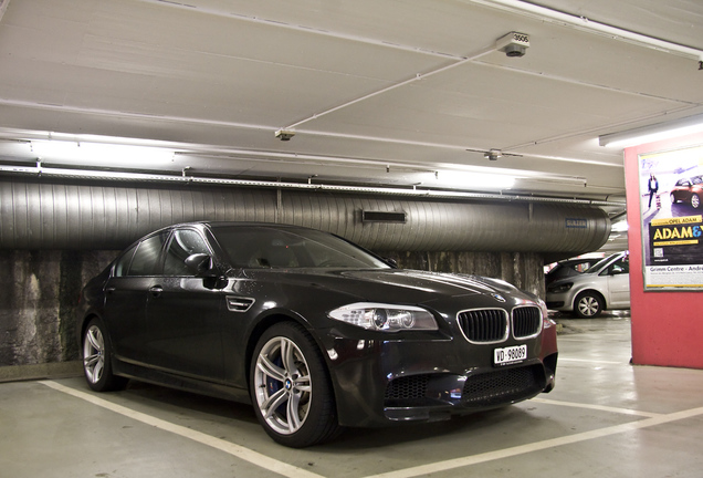 BMW M5 F10 2011