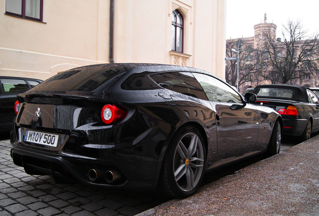 Ferrari FF