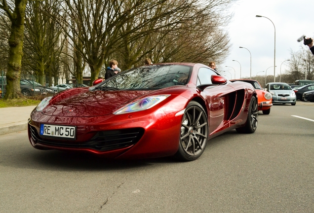 McLaren 12C