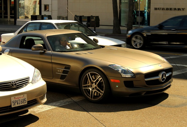 Mercedes-Benz SLS AMG