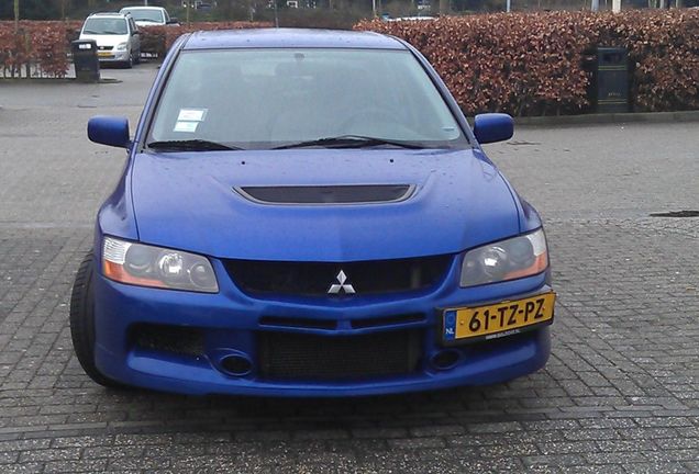 Mitsubishi Lancer Evolution IX