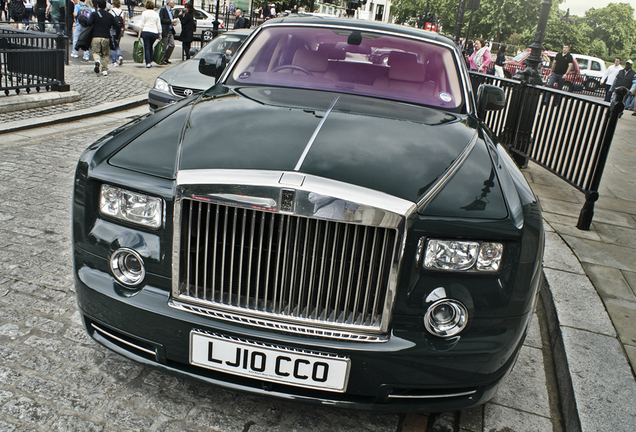 Rolls-Royce Phantom EWB