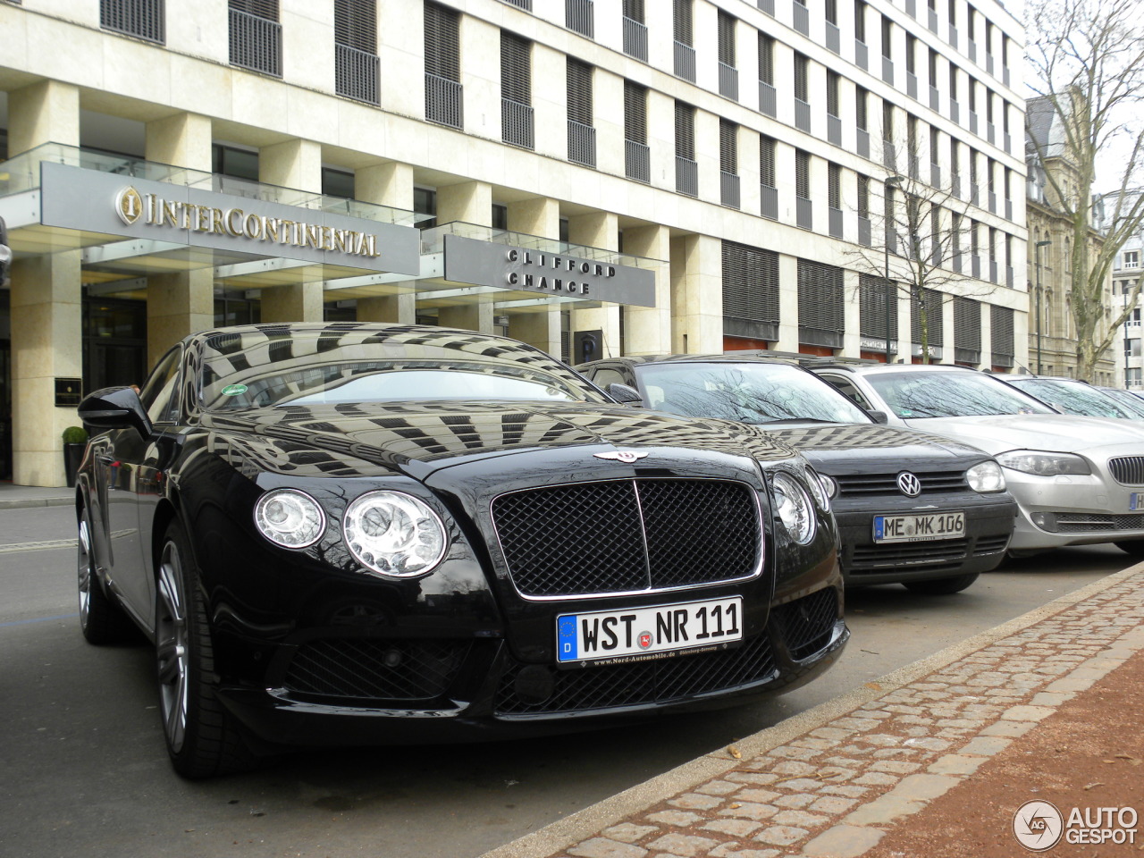 Bentley Continental GT V8