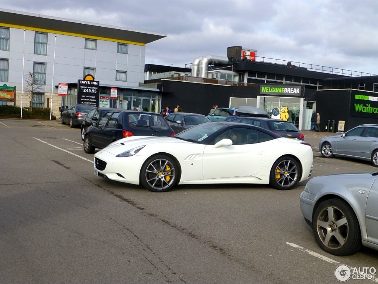 Ferrari California