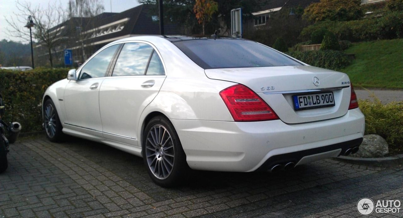 Mercedes-Benz S 63 AMG W221 2010