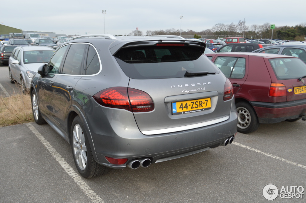 Porsche 958 Cayenne GTS