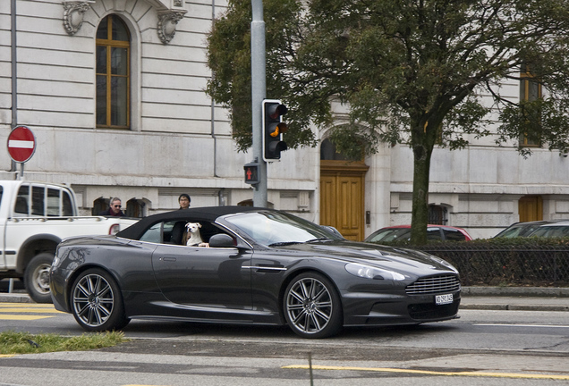 Aston Martin DBS Volante