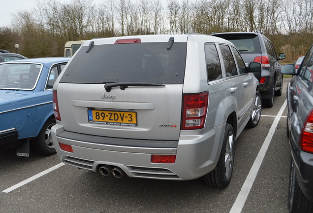 Jeep Grand Cherokee SRT-8 2005