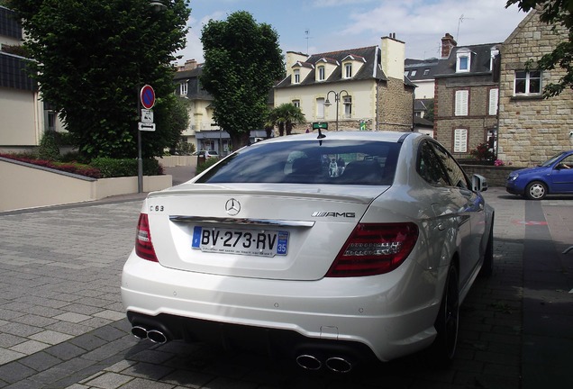 Mercedes-Benz C 63 AMG Coupé