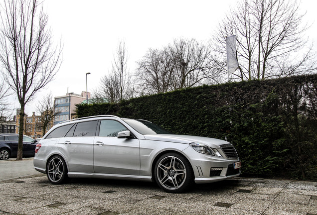 Mercedes-Benz E 63 AMG S212