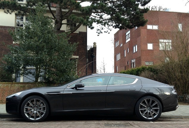 Aston Martin Rapide