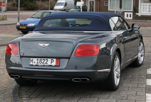 Bentley Continental GTC V8