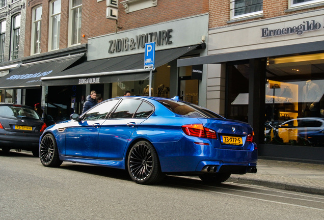 BMW M5 F10 2011