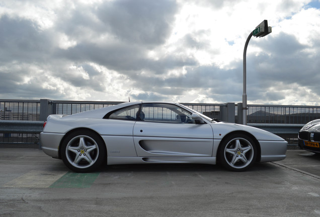 Ferrari F355 GTS